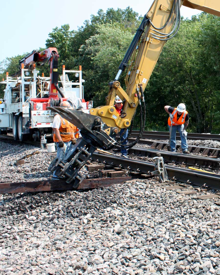 High Rail Loader Hi-Rail Equipment, Rail Carts, MOW Attachments | DymaxRail